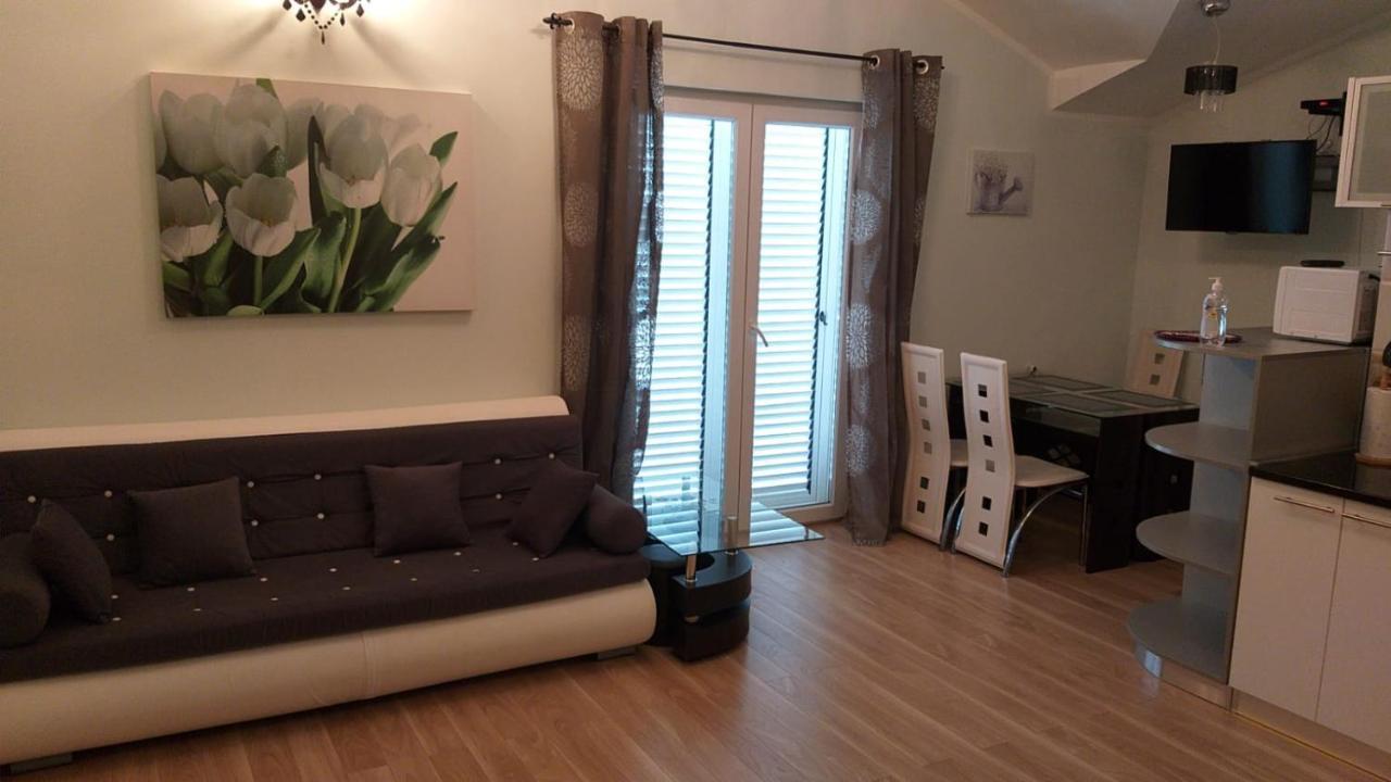 Villa, Pool And Relax For 12 Persons Kuti 外观 照片