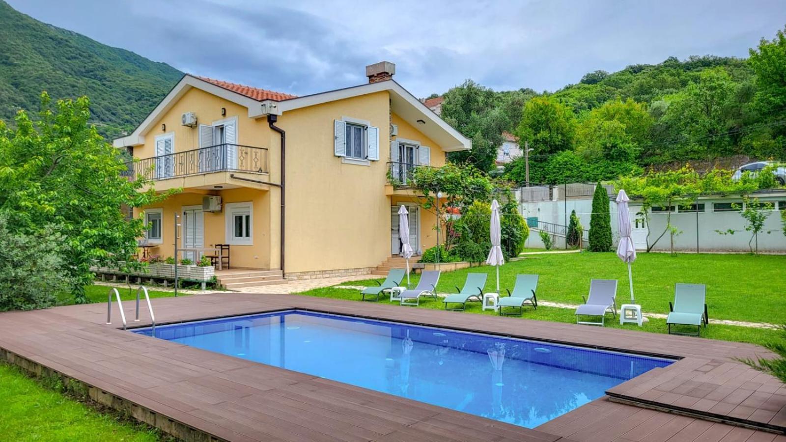 Villa, Pool And Relax For 12 Persons Kuti 外观 照片
